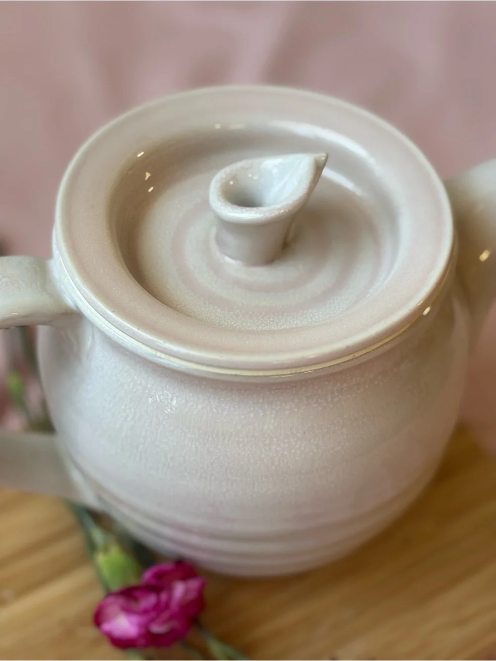 FN Food Nanny Peony Ceramic Stoneware Tea Pot with Lid Blush Pink